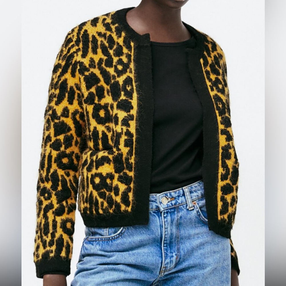 ZARA ANIMAL PRINT KNIT CARDIGAN - Picture 1 of 1